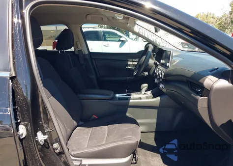 2024 Nissan Sentra Sv Xtronic Cvt from USA, damaged, VIN 3N1AB8CV2RY226101